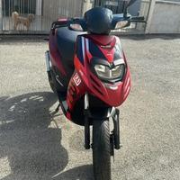 Aprilia sr 50 motard