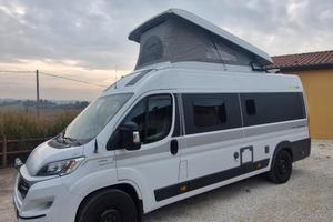 camper van Hymer yelloustone  6.36mt tetto a so
