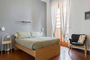 Stanza in appartamento di 140 m² a Milano