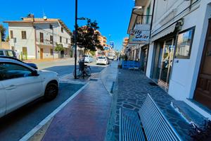 Chieti scalo locale fronte strada viale abruzzo