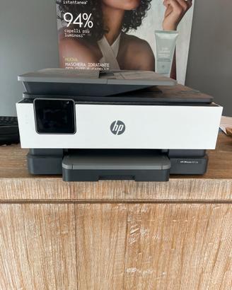 HP OfficeJet 8012e Wi-Fi Multifunzione –