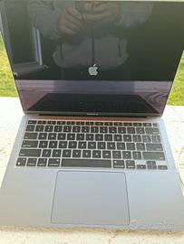 Macbook air M1 