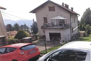 Immobile in asta di 158 m² con 4 locali e box auto