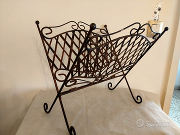 Portariviste da terra in metallo stile romantico