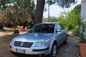 Volkswagen Passat 1.9 TDI 101CV (2003) – Berlina –
