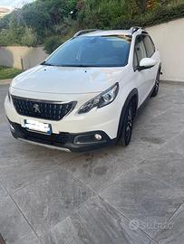 Peugeot 2008 BluHDi 1.6 Allure accessoriata