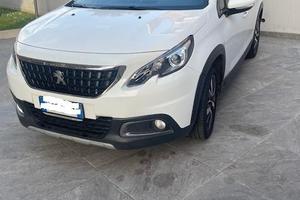 Peugeot 2008 BluHDi 1.6 Allure accessoriata