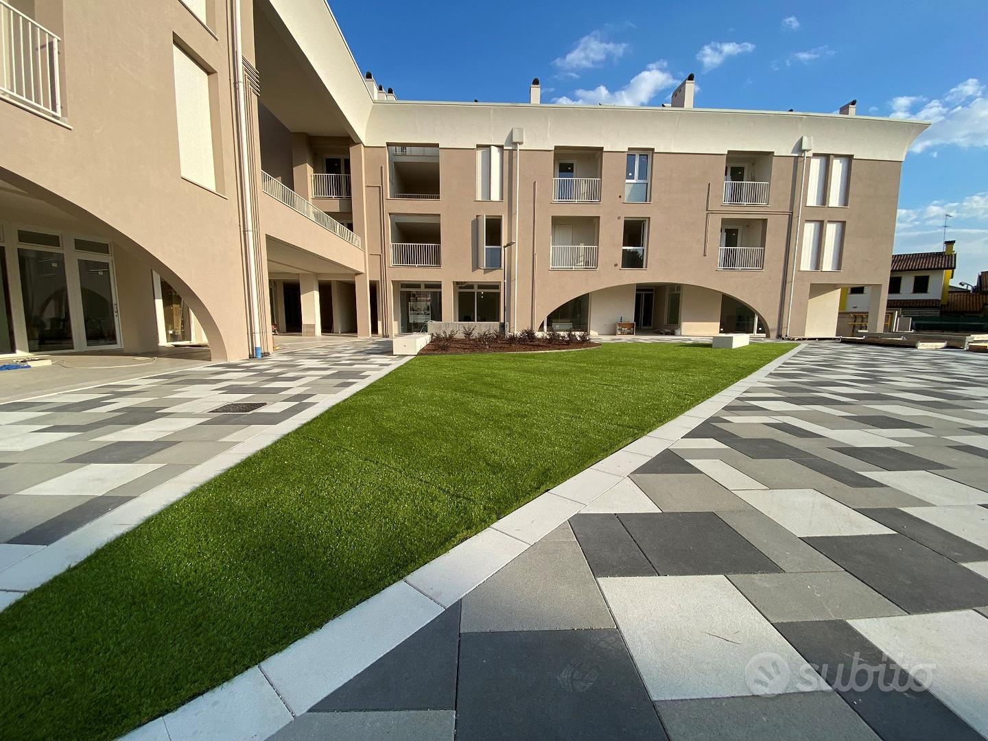 Nuovo Ufficio / Negozio - Vista 3