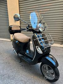 Vespa LX125ie