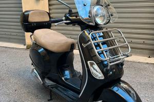 Vespa LX125ie