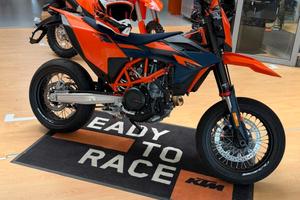 KTM 690 SMC-R 2026