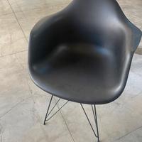 Poltroncine di design.