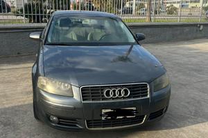 Audi A3 Ambition 105 cv