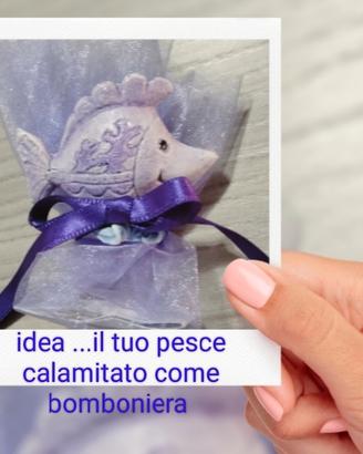 Tre calamite a forma di pesce