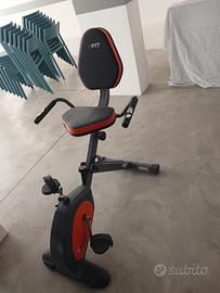 Cyclette eFIT con schienale e computerino digitale