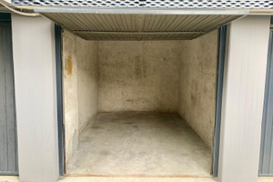 Udine - Ampio garage in zona centro studi