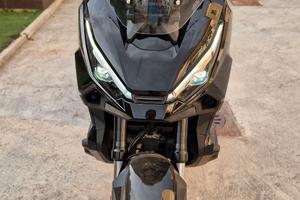 Honda X-ADV 750 Aprile 2026 Con Solo 813 KM
