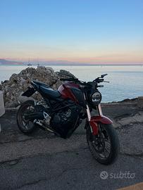 Cb125r