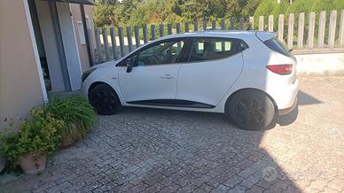 Clio km 121.000