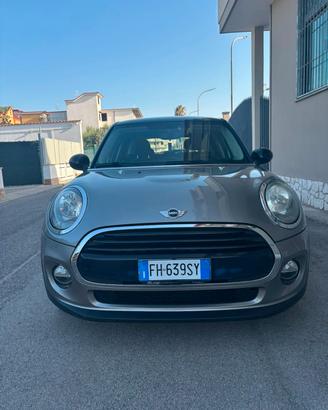 Mini 1.5 Cooper D Hype 5 porte ANNO 2017