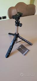 Treppiede bastone selfie stick