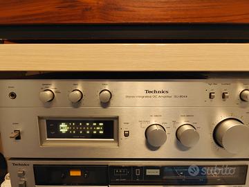 amplificatore integrato Technicis su 8044