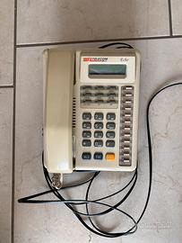 Vecchio telefono telecom