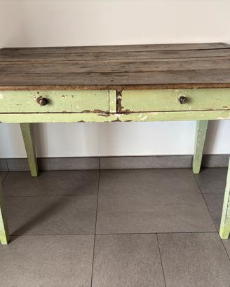 Tavolo 120x70 restaurato con cassetti
