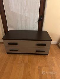 Cassettiera con duecassetti
