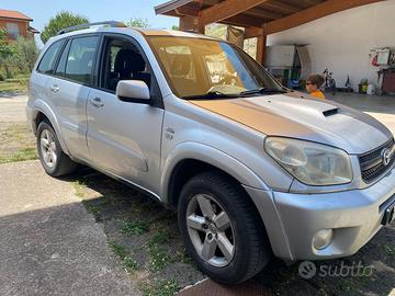 Rav 4 2004