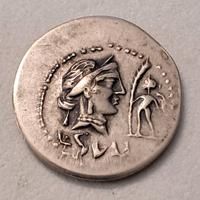 R82Riproduzione moneta romana, denario di Silla