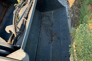 B46 - Benna mordente 160 cm per pala gommata