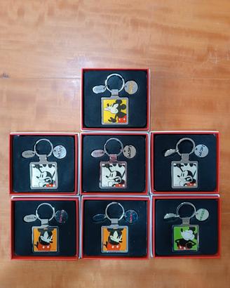 7 Portachiavi Disney in stock 