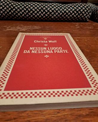 nessun luogo. da nessuna parte