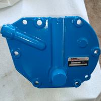 Pompa idraulica sollevamento trattore ford 4100.