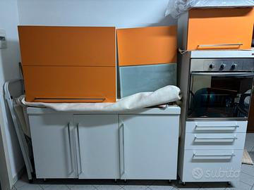 Cucina SCAVOLINI lineare mai usata