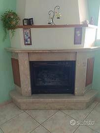 Rivestimento camino in marmo