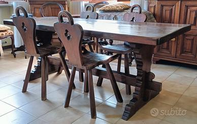 Tavolo + 4 sedie in rovere massiccio