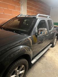 nissan navara pixk up