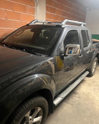 nissan navara pixk up
