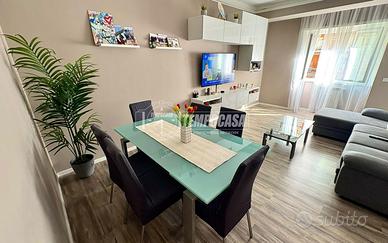 APPARTAMENTO COMPLETAMENTE RISTRUTTURATO CON BALCO