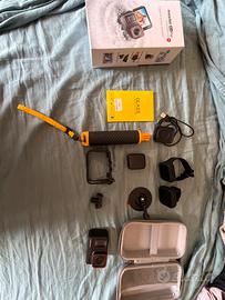 Insta360 ace pro con controllo remoto GPS