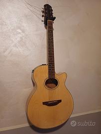 chitarra acustica amplificabile