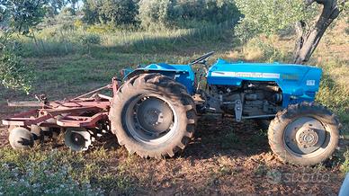 trattore gommato Landini 6000