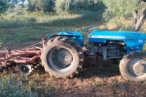 trattore gommato Landini 6000