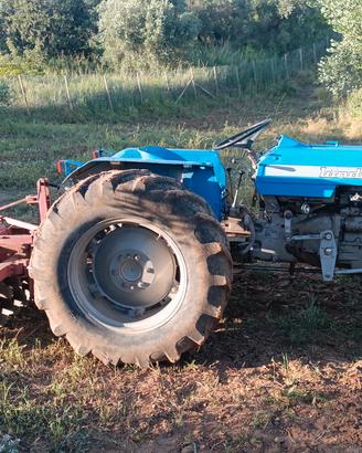 trattore gommato Landini 6000