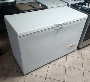 freezer a pozzetto WHIRPOOL da 292LT