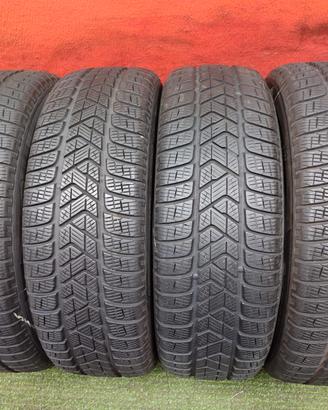 215 60 17 Gomme Invernali 80/90% Pirelli 215 60R17