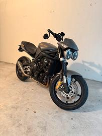 Street Triple 675R