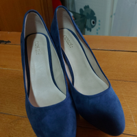 Scarpe scamosciate blu